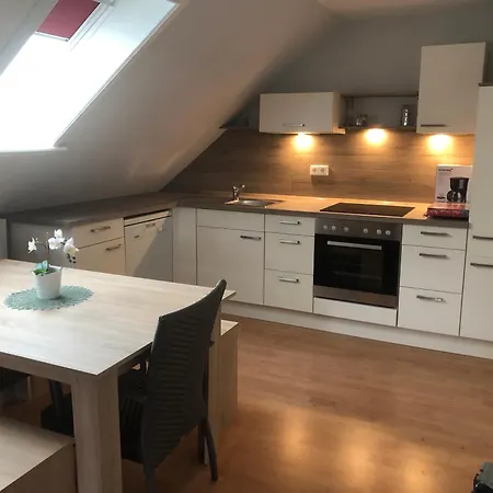 Kur-pur Apartment